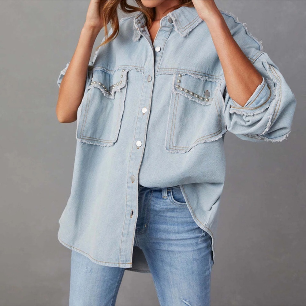 Light Wash Denim Button-Front Shirt Jacket - Light Blue Large POL - Picture 4 of 9